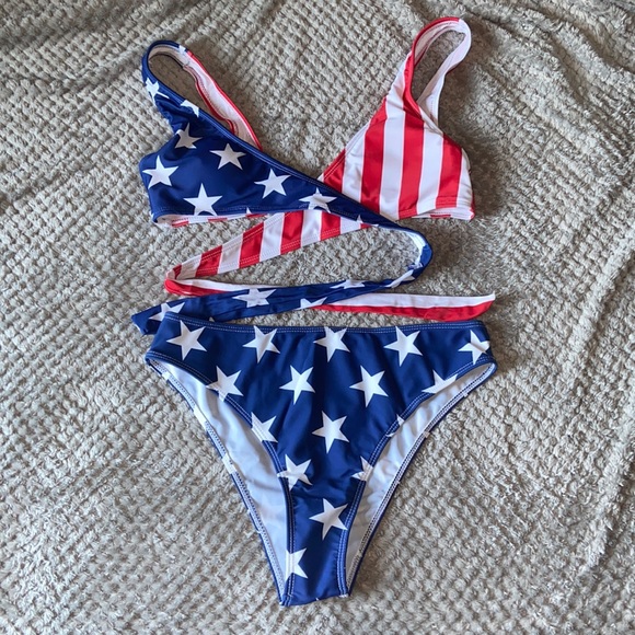 SHEIN Other - American Flag Wrap Bikini Set